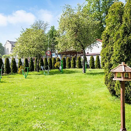 Отель Interferie Cechsztyn Устроне-Морске Экстерьер фото